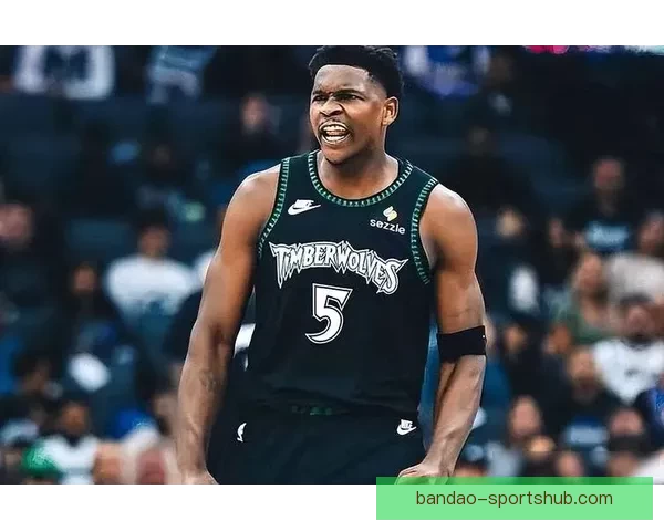 布朗：森林狼末节小阵容爆发 我本该在比赛中更加耐心